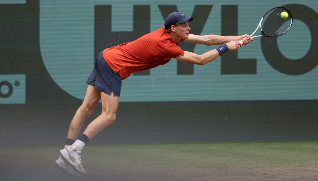 Jannik Sinner Vuelve A Sufrir Pero Pasa A Semifinales En Halle