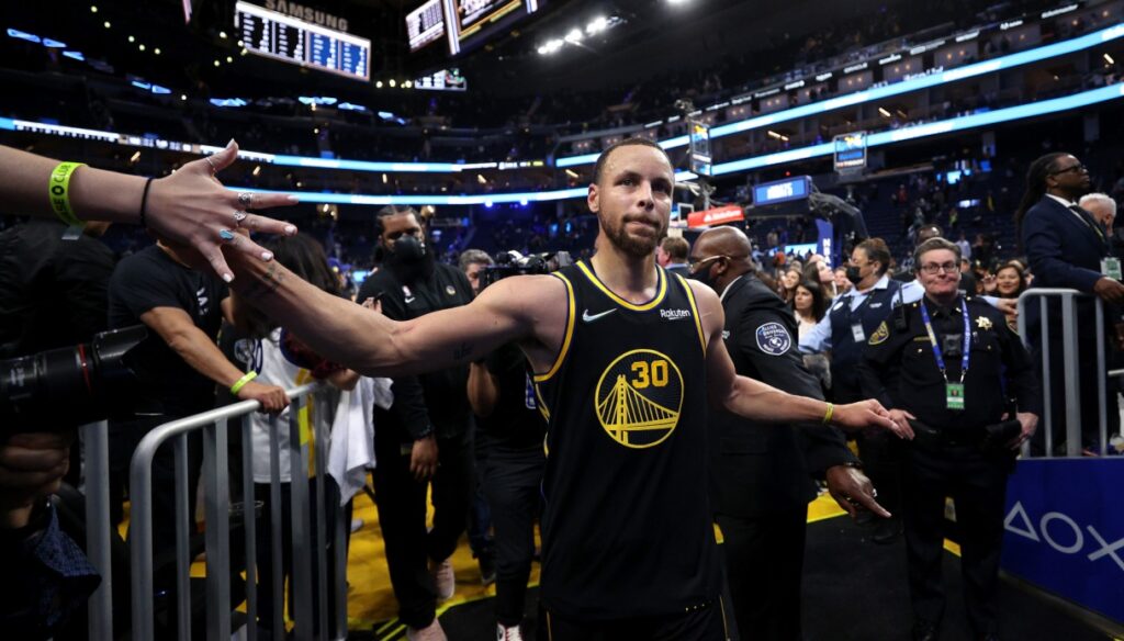 NBA Play-offs: Golden State responde a LA Lakers en el segundo partido