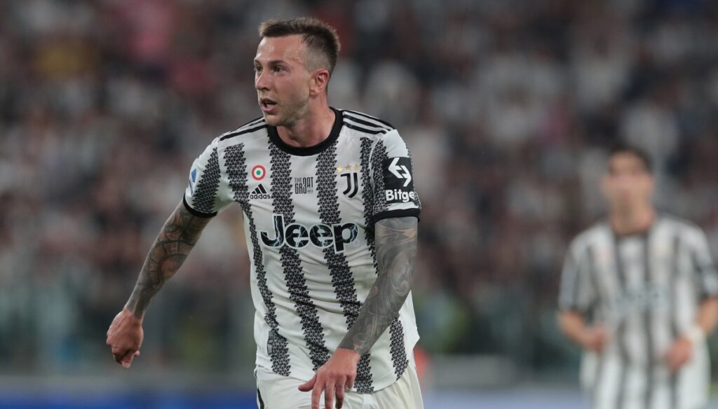 Bernardeschi, listo para unirse a Insigne y Criscito