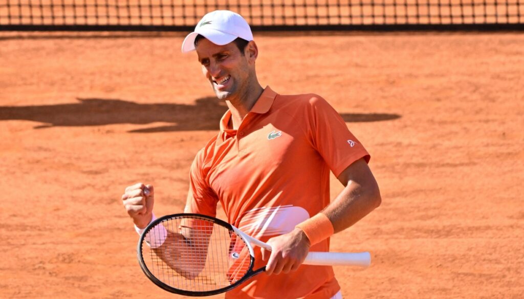 Novak Djokovic, paseo con Stan Wawrinka