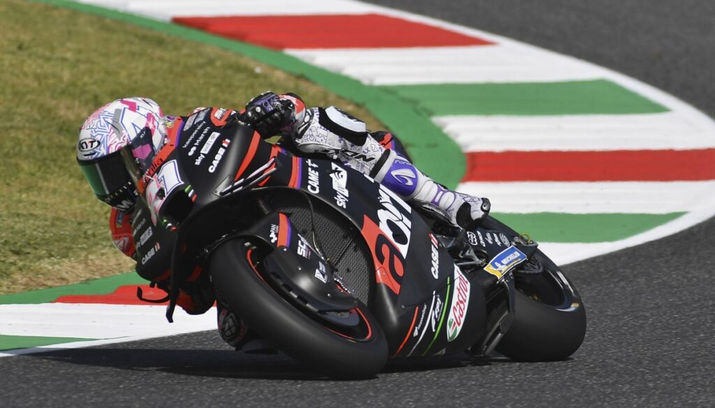 Entrenamientos libres de MotoGp en Mugello: Aleix Espargaró por delante de cinco Ducatis, Márquez por detrás