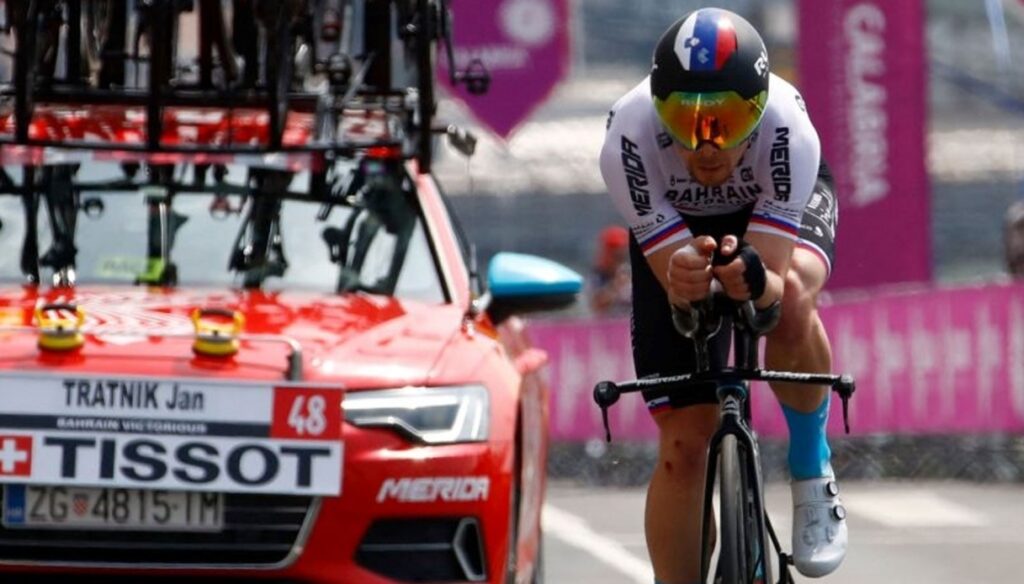 Giro 2022, fuerte derrota para Bahrein Victorioso