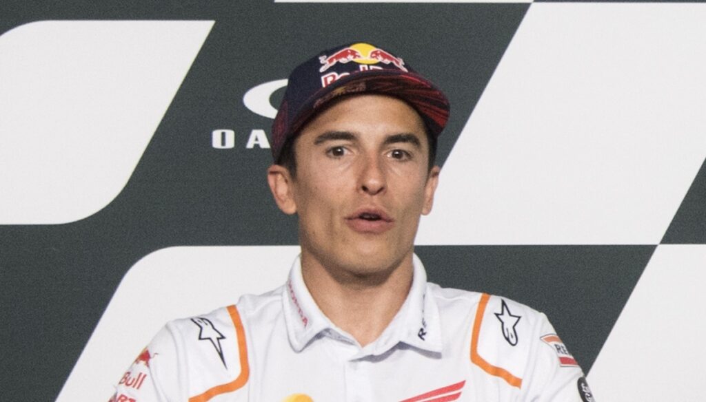 Puig pide ayuda a Marc Márquez: «No entendemos la moto