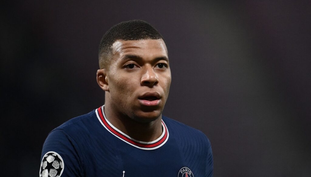 El futuro de Kylian Mbappé, sólo su madre sabe la verdad