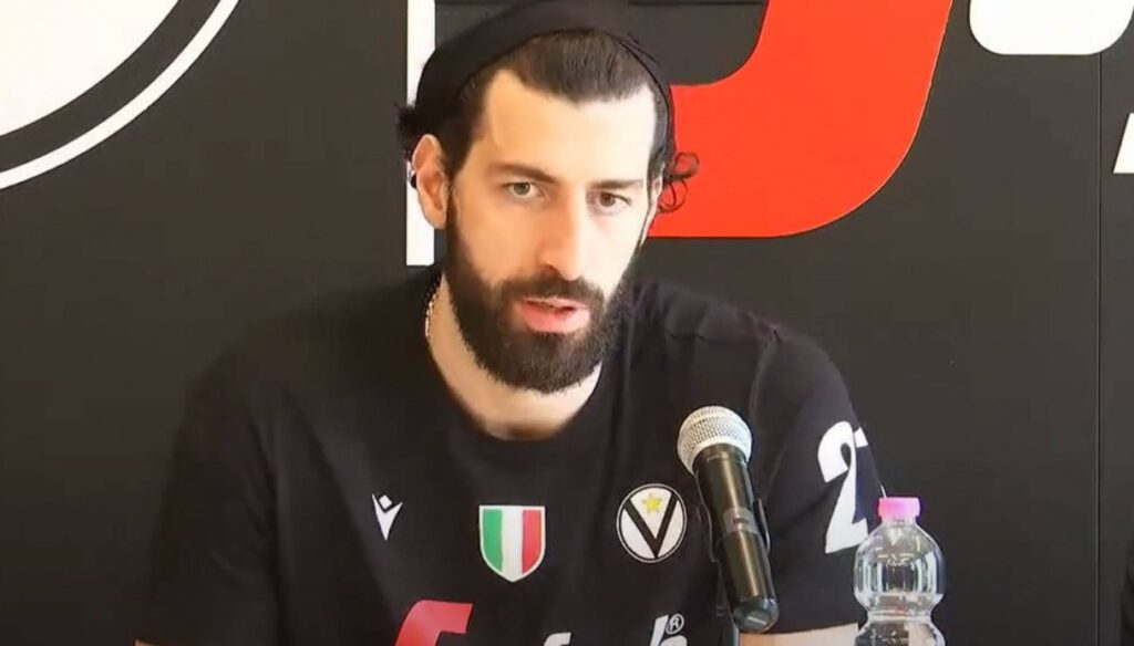 Virtus Bologna, un rumor de mercado sacude el ambiente