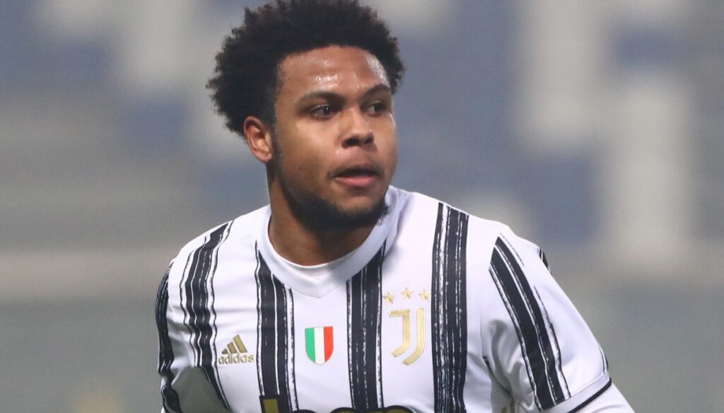 Hay cola para Weston McKennie, la Juventus evalúa ofertas