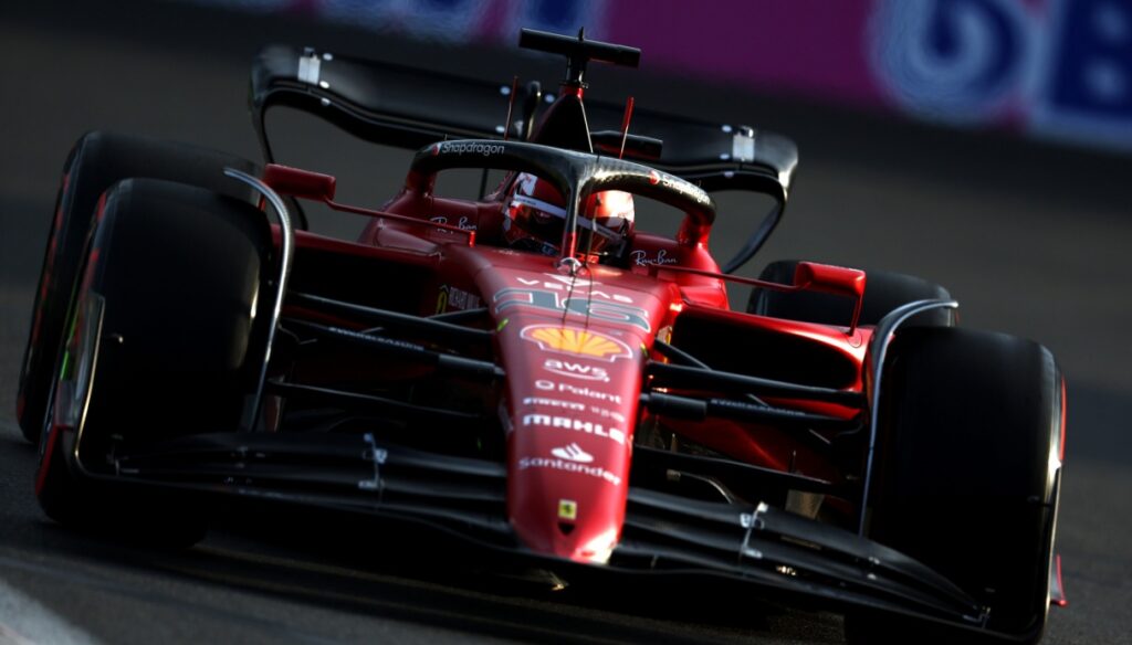 GP de Azerbaiyán, entrenamientos oficiales: pole para Leclerc, Pérez por delante de Verstappen