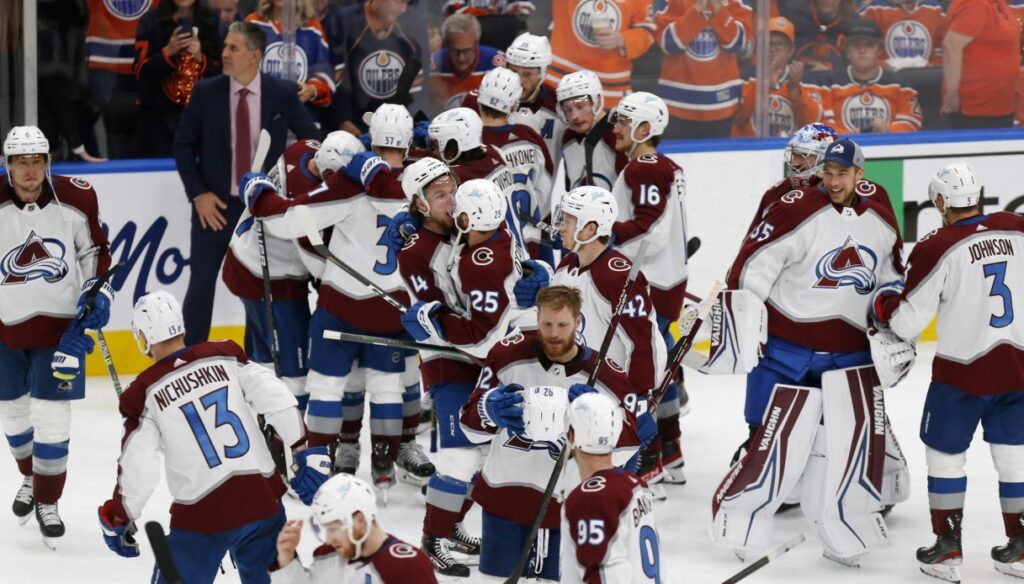 NHL, los Avalanche juegan por la Copa Stanley después de 21 años