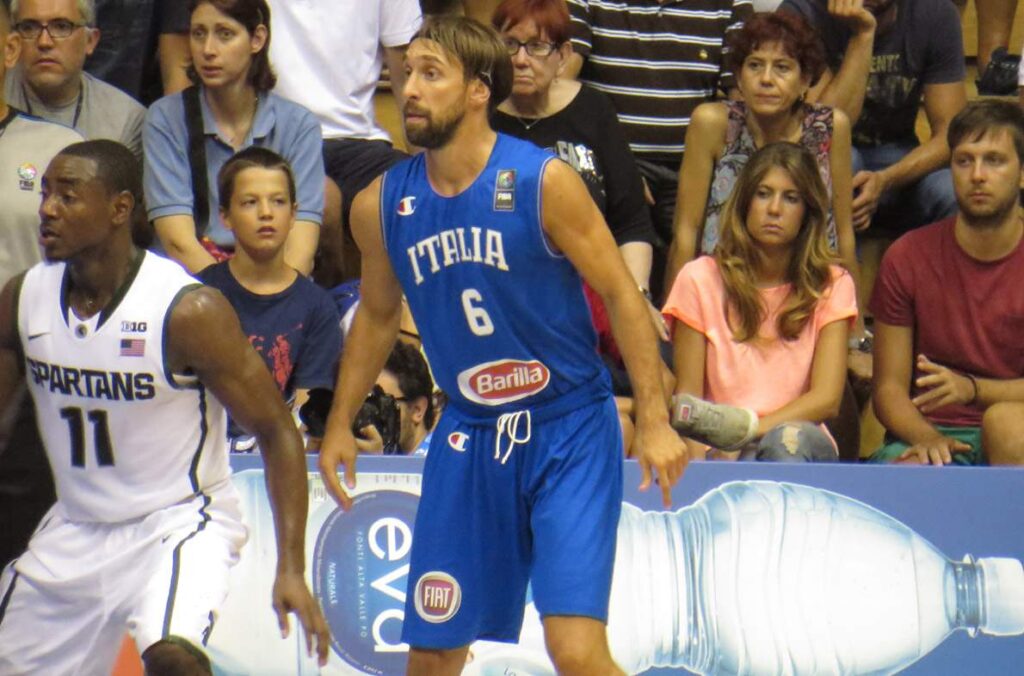 Baloncesto, Peppe Poeta ha tomado una decisión final