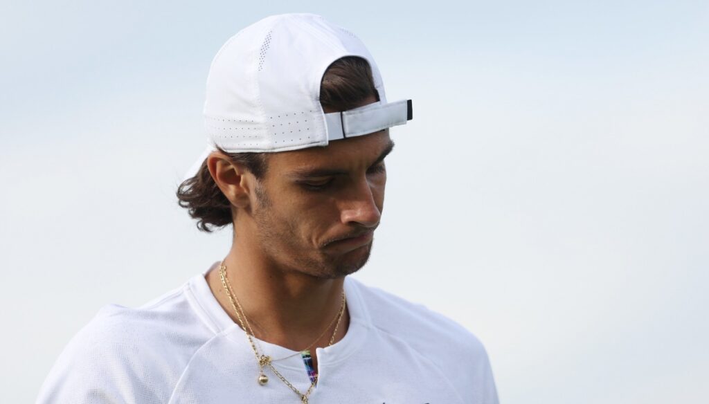 Wimbledon, Lorenzo Musetti sale inmediatamente