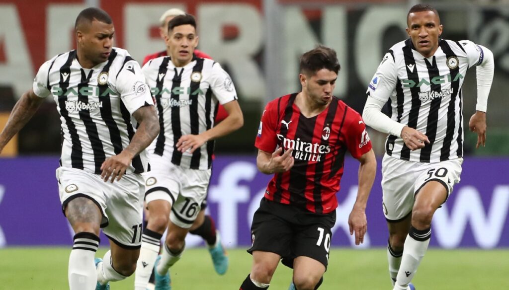 El Torino se fija en el Udine para después de Bremer