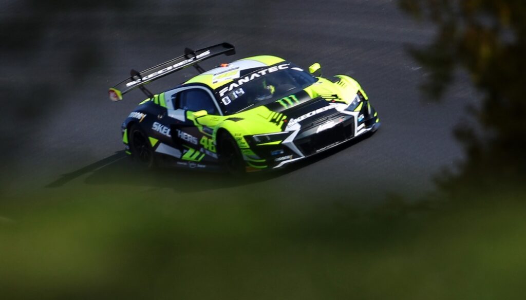 Valentino Rossi, carrera generosa y buenas sensaciones en el «sprint» de Valencia