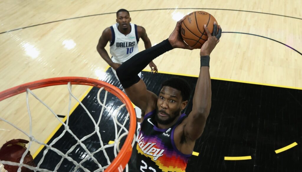 NBA, DeAndre Ayton se queda con los Suns: 133 millones en cuatro años