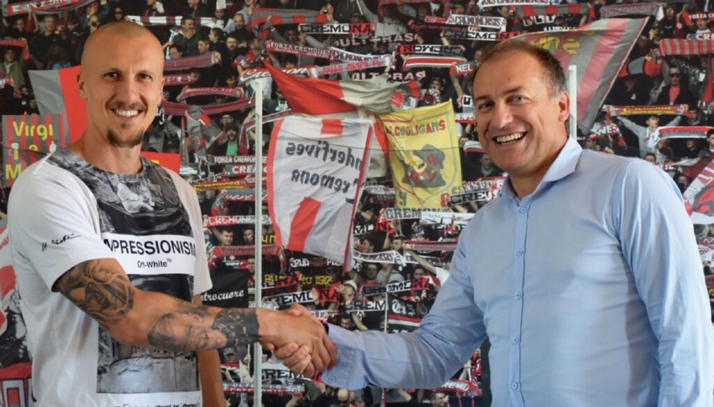 Cremonese, oficial el golpe de Vlad Chiriches