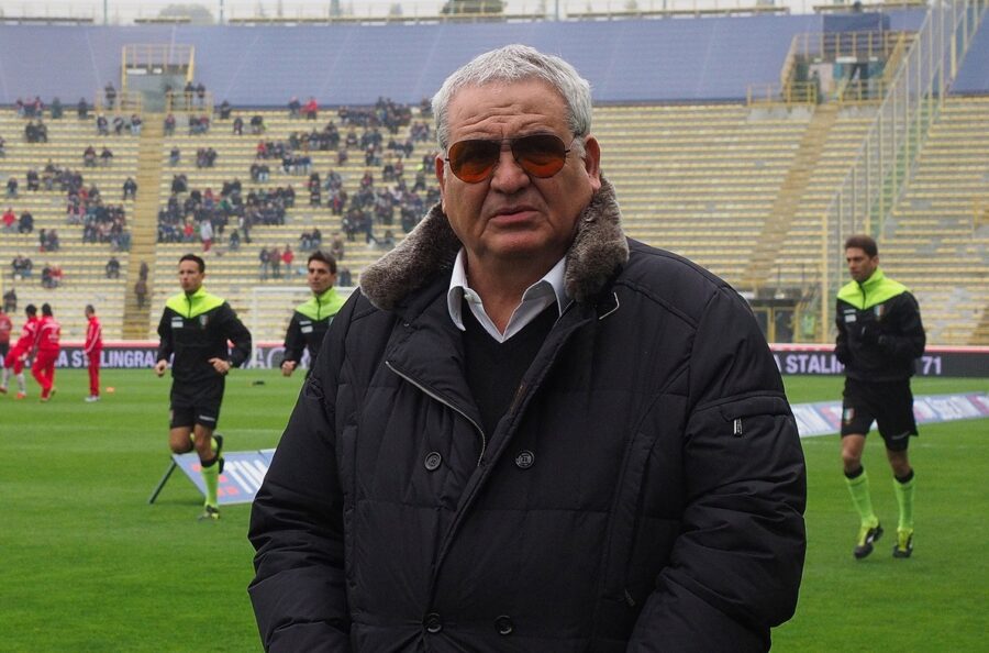 Lecce, Corvino se pronuncia sobre el futuro de Strefezza y Hjulmand