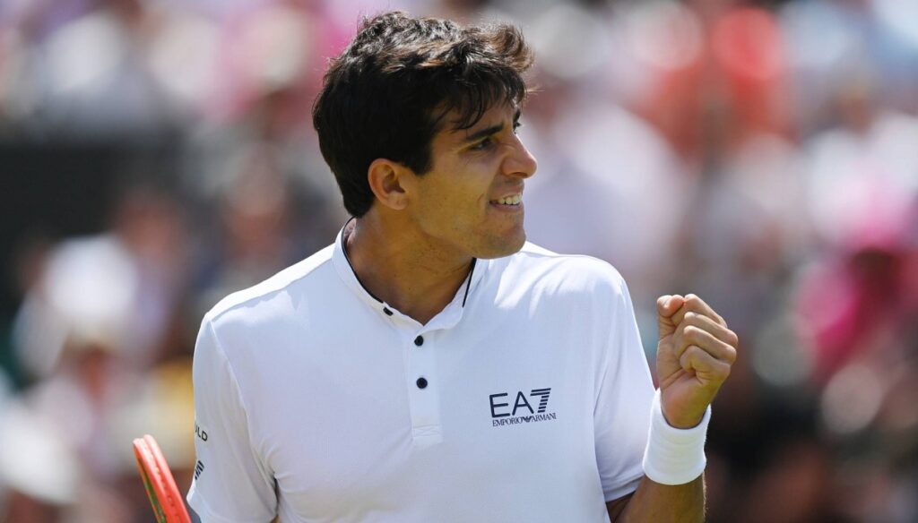 Cristian Garín recupera dos sets y gana el maratón contra De Minaur