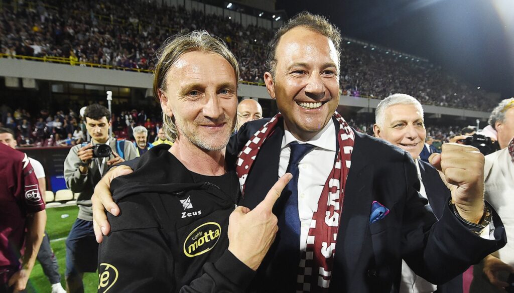 Salernitana intenta dos blucerchiati