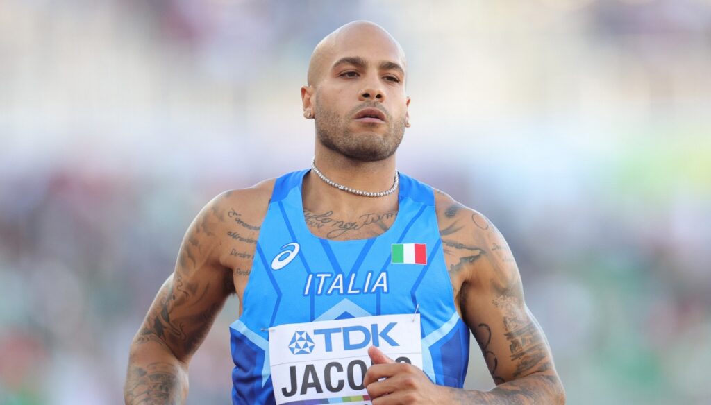 Marcell Jacobs golpeado en Ancona: «Evidentemente escuece, pero tengo un problema en alguna parte