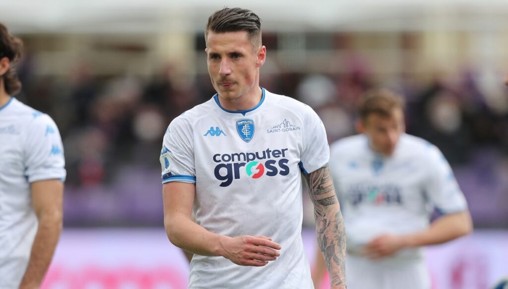 Inter, hay otro club en Andrea Pinamonti
