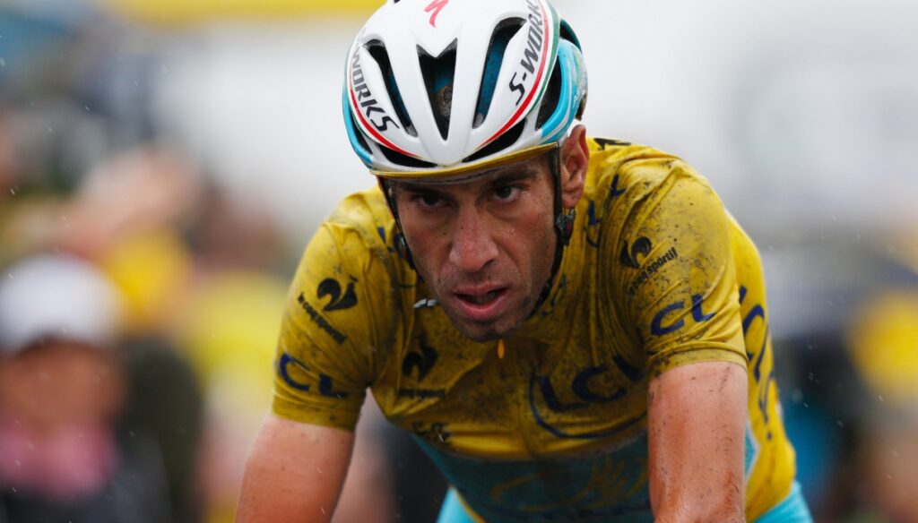 Vincenzo Nibali se sube al tren del recuerdo y revela un arrepentimiento