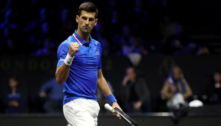 Novak Djokovic se venga de Roger Federer y Rafa Nadal