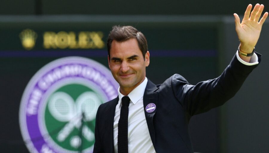 Corretja promueve un nuevo papel para Roger Federer