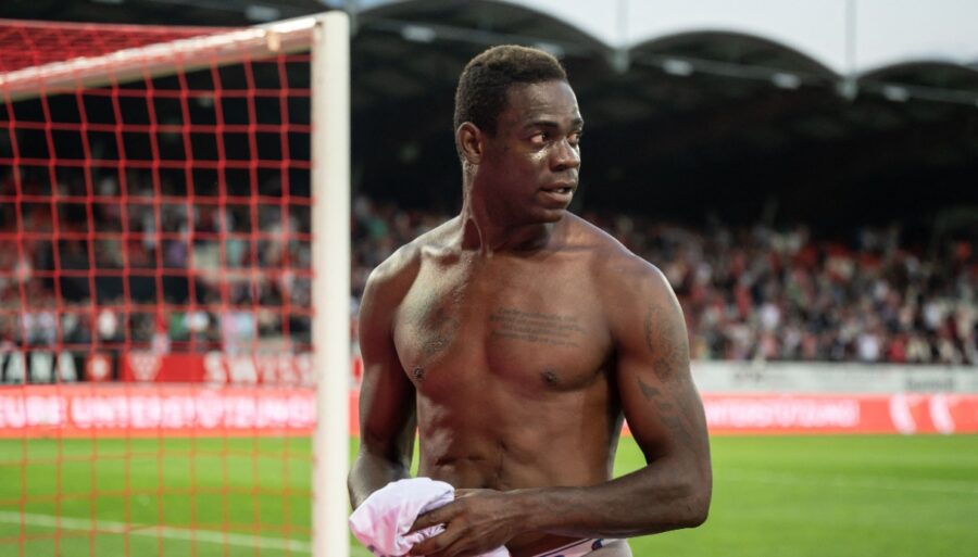 Mario Balotelli: exceso de velocidad para el bombardero