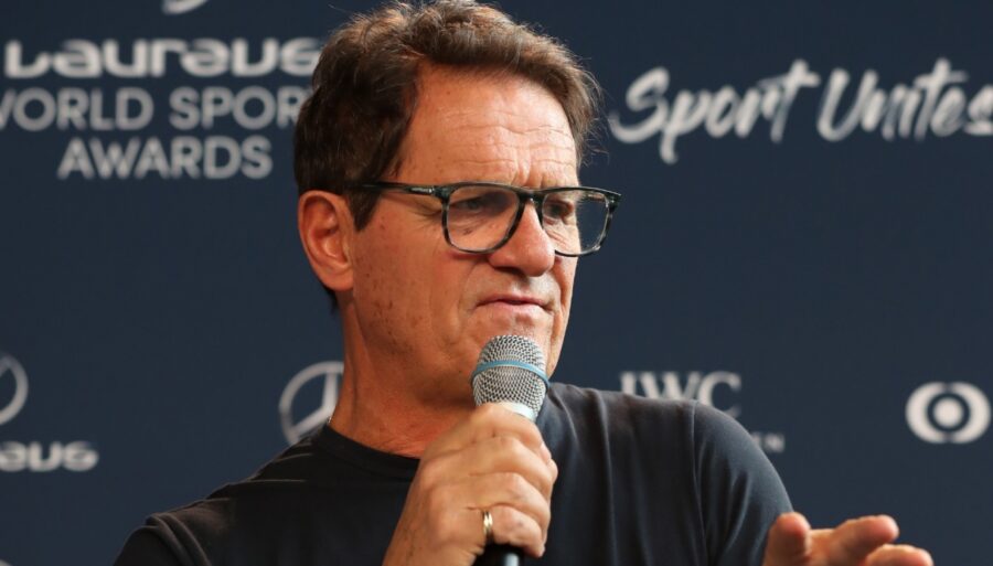 Fabio Capello tira de las orejas a Dusan Vlahovic