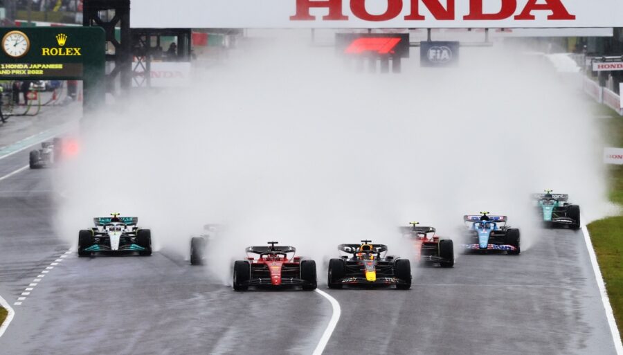 F1: tractor en pista, pilotos en estado de shock. Furioso padre de Jules Bianchi