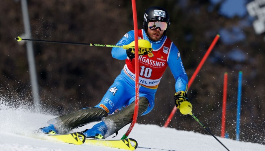 Giuliano Razzoli y otros trabajando en Val Senales