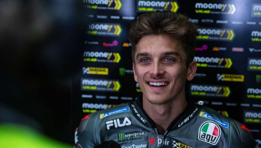 Luca Marini guiña un ojo a Valentino Rossi: «Quizá sea más difícil en el Rancho
