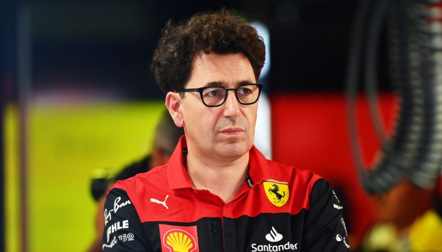 F1, Ferrari: Mattia Binotto no lo explica