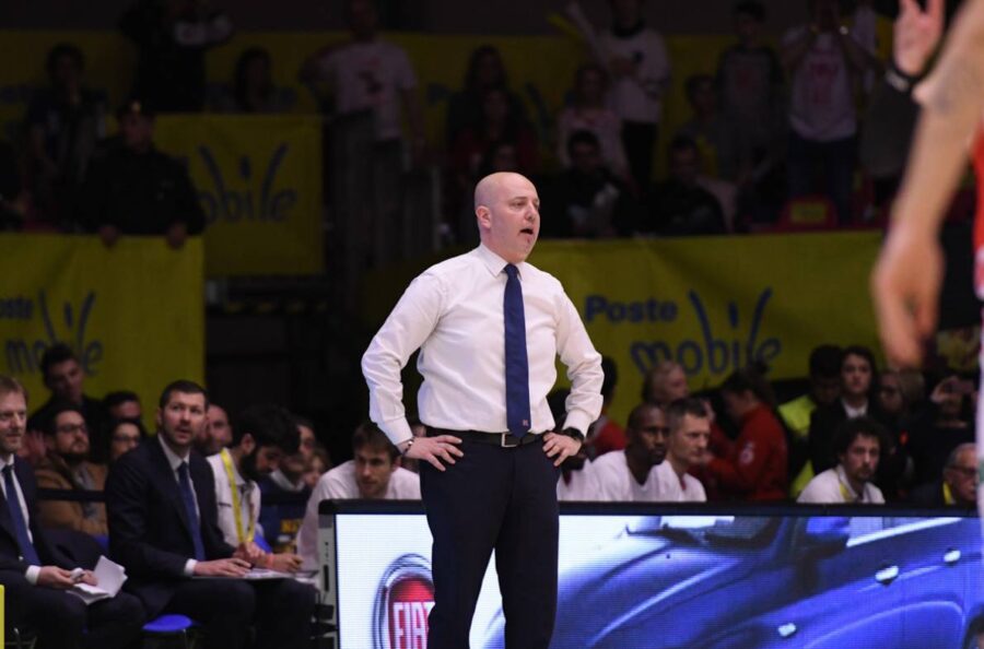Reggio Emilia, Max Menetti: «Cambiemos el rumbo».