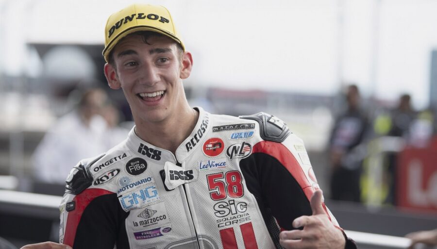 Riccardo Rossi envía un mensaje a Valentino Rossi