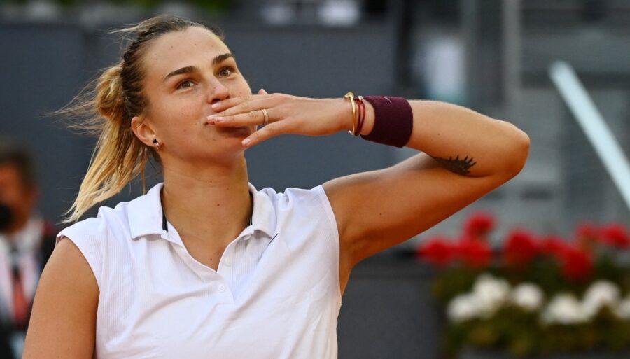 Para Novak Djokovic llega una propuesta de Aryna Sabalenka