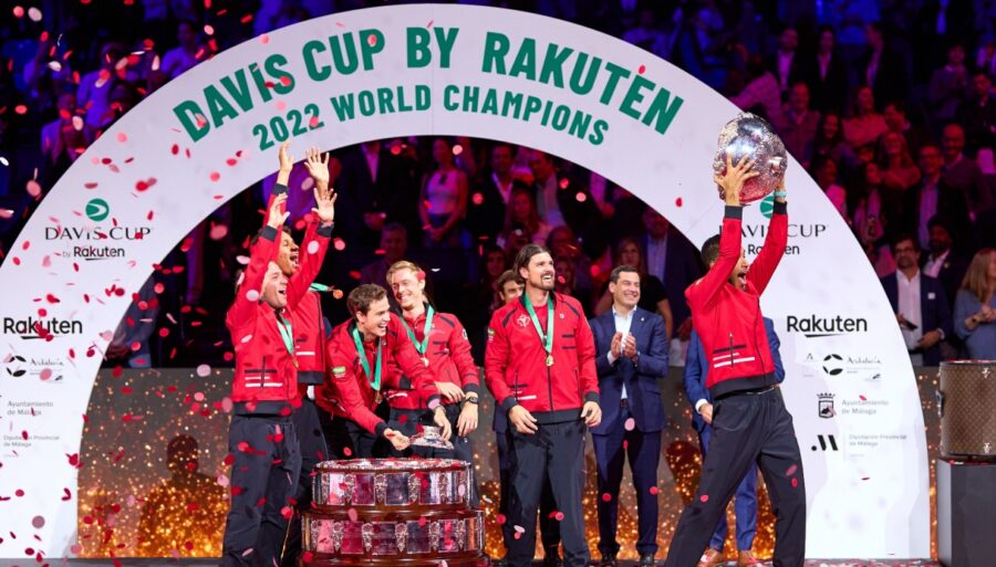 Triunfo canadiense, Auger-Aliassime modelado por Novak Djokovic