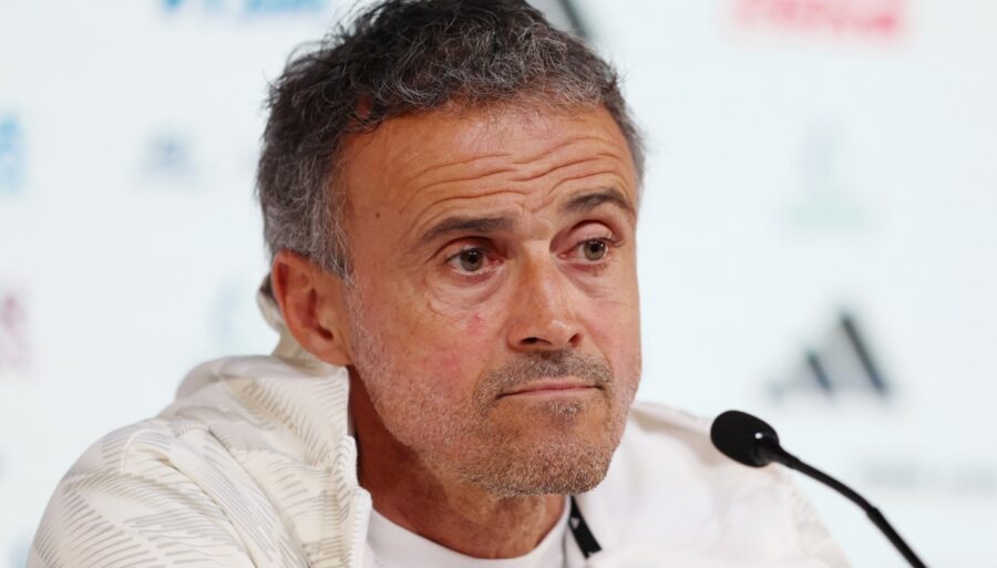 España, Luis Enrique se quita una piedra del zapato