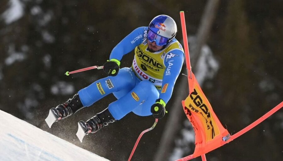 Dominik Paris lo intenta de nuevo inmediatamente después de la cancelación