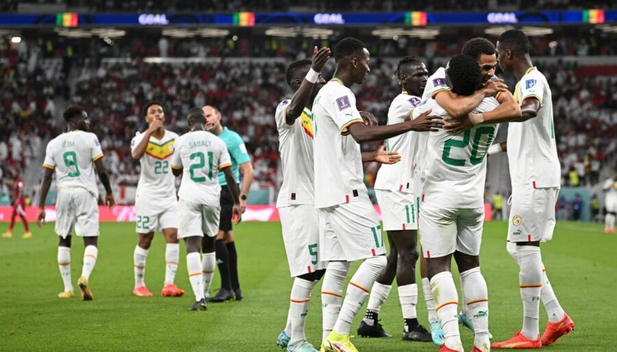 Primera alegría para África: Senegal se relanza con un trío