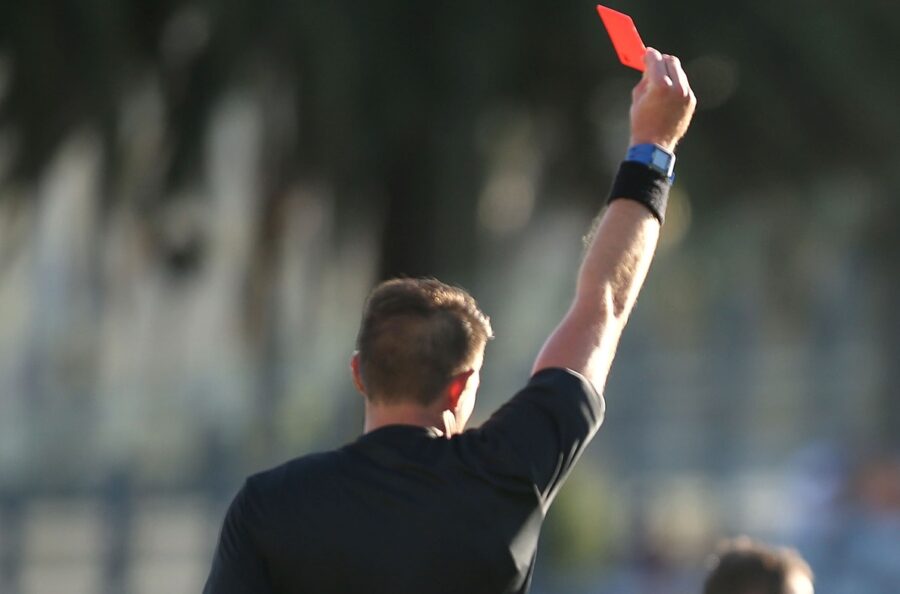 Serie B, 11 jugadores descalificados