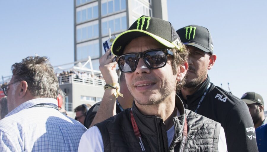 Duelo Bagnaia-Bezzecchi, Valentino Rossi sólo tiene un miedo