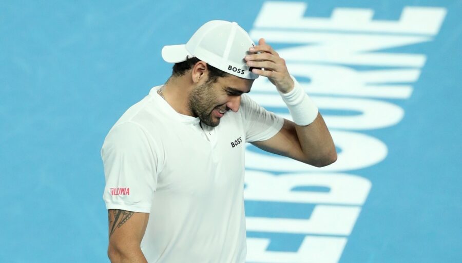Pietrangeli le tira de las orejas a Berrettini. Y está con Sinner