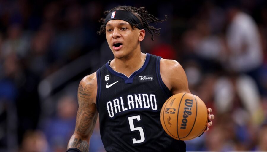 NBA, Paolo Banchero es detenido en el momento más bello