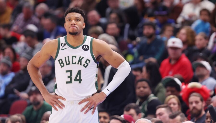 NBA, Giannis Antetokounmpo lesionado: peligra el All Star Game