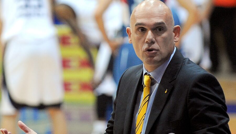 Reyer Venezia, Neven Spahija espera una reacción inmediata contra el Nápoles