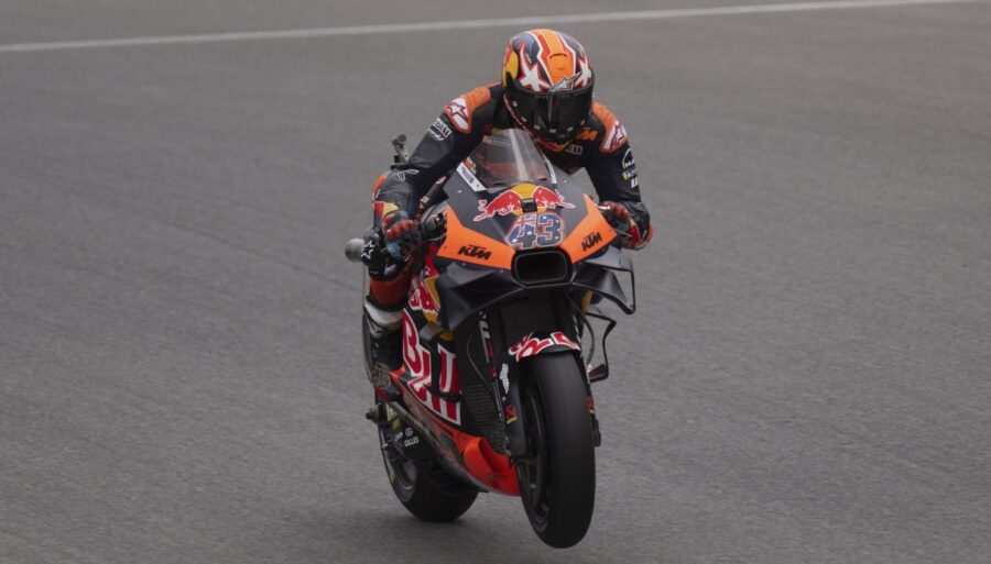 MotoGP, Luca Marini tras la estela de Jack Miller