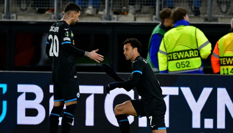 Felipe Anderson engaña al Lazio, el AZ remonta y lo elimina