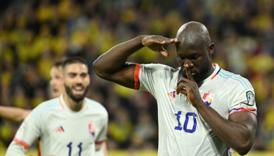 Lukaku silencia tres veces a Ibra, póquer de Francia