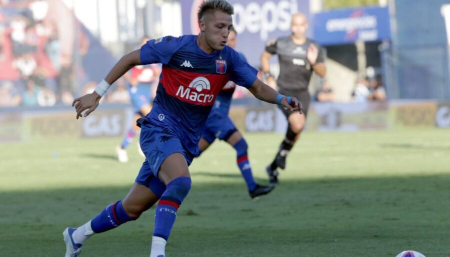 Milan, Mateo Retegui en la diana del ataque