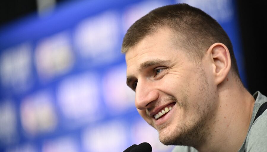 Nikola Jokic en vilo por Enzo Jet